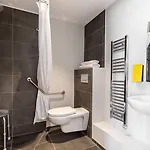 Staycity Centre Отель Бордо