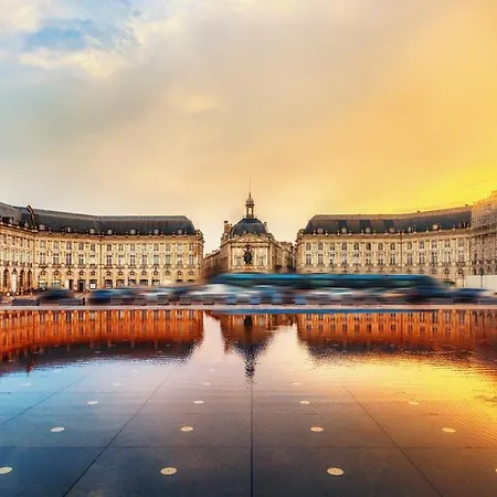 Staycity Centre Hotel Bordeaux