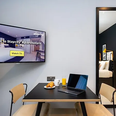 Staycity Centre Hotel
