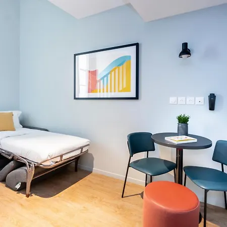 Staycity Centre Lejlighedshotel 3*