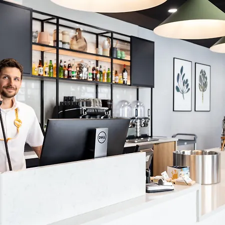 Hotel Staycity Centre 3*