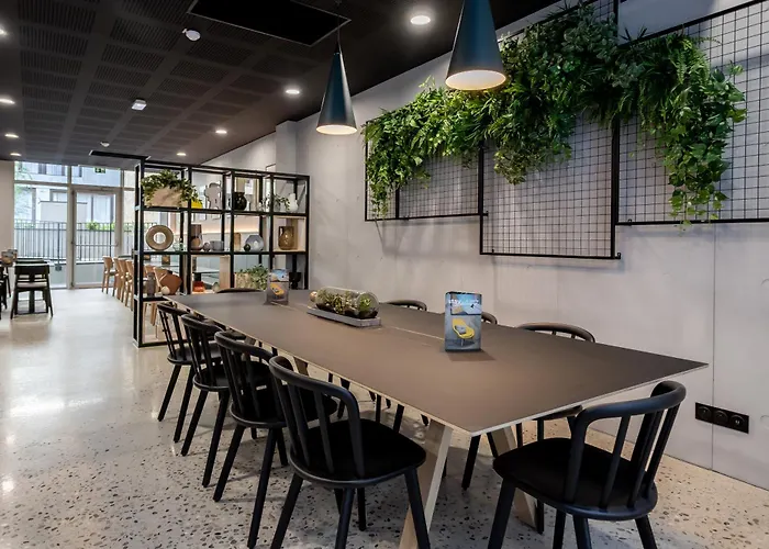 Staycity Centre Hotel 3*