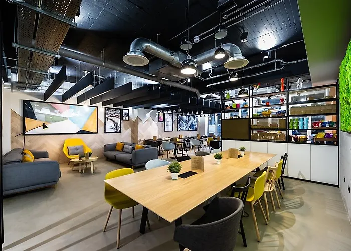 Staycity Centre Hotel 3*