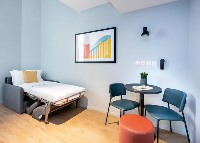 Staycity Centre Hotel 3*