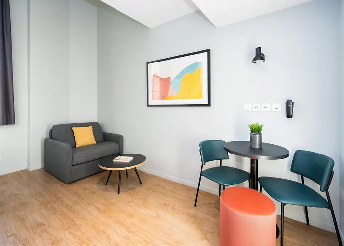 Staycity Centre Hotel