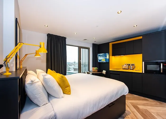 Staycity Centre 3* Bordéus