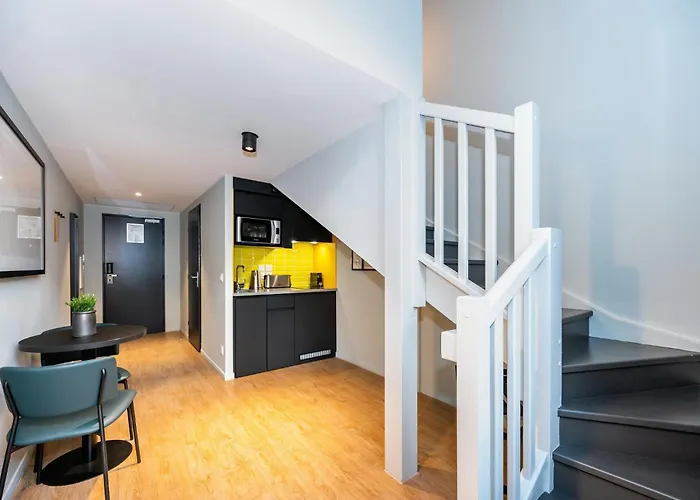 Hotel Staycity Centre 3*